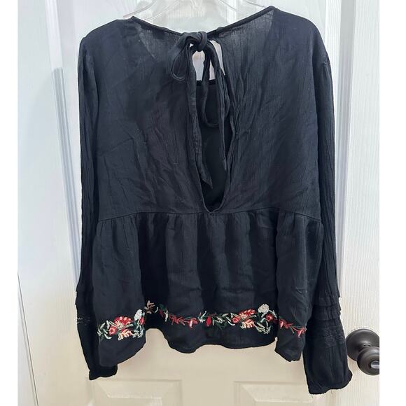 American Eagle Floral Embroidered Long Sleeve Tie Back Peasant Boho Blouse XS/S - Picture 2 of 9